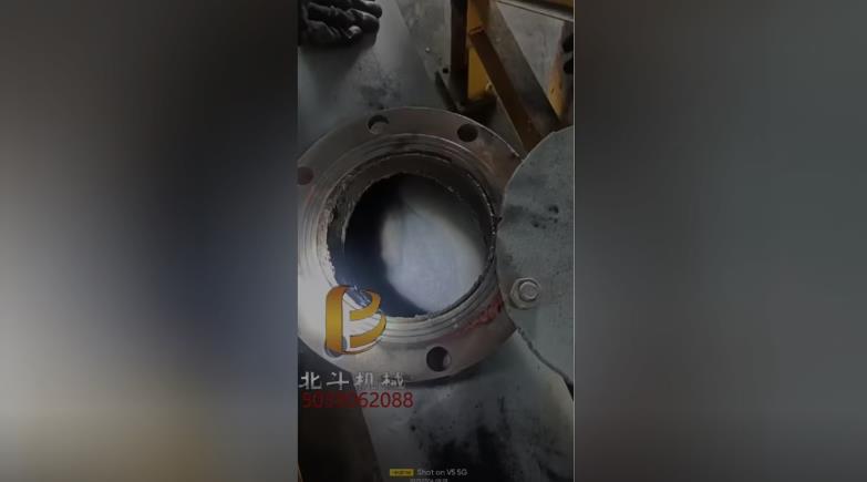 炭化機氣力輸送系統實現遠距離的輸送作業(yè)